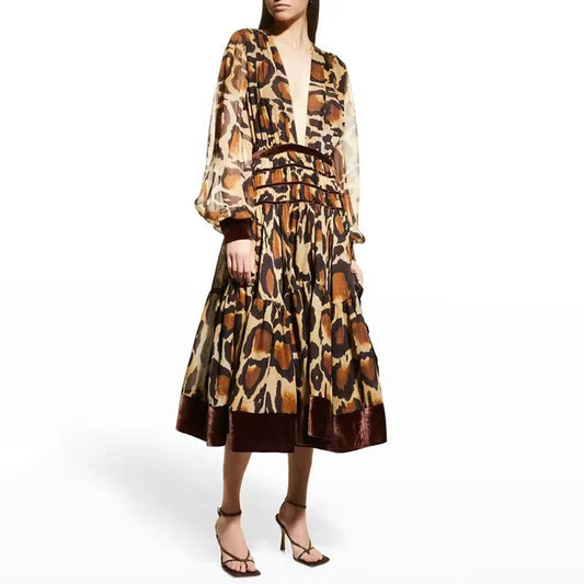 Leopard print V-neck lantern sleeve pleated dress