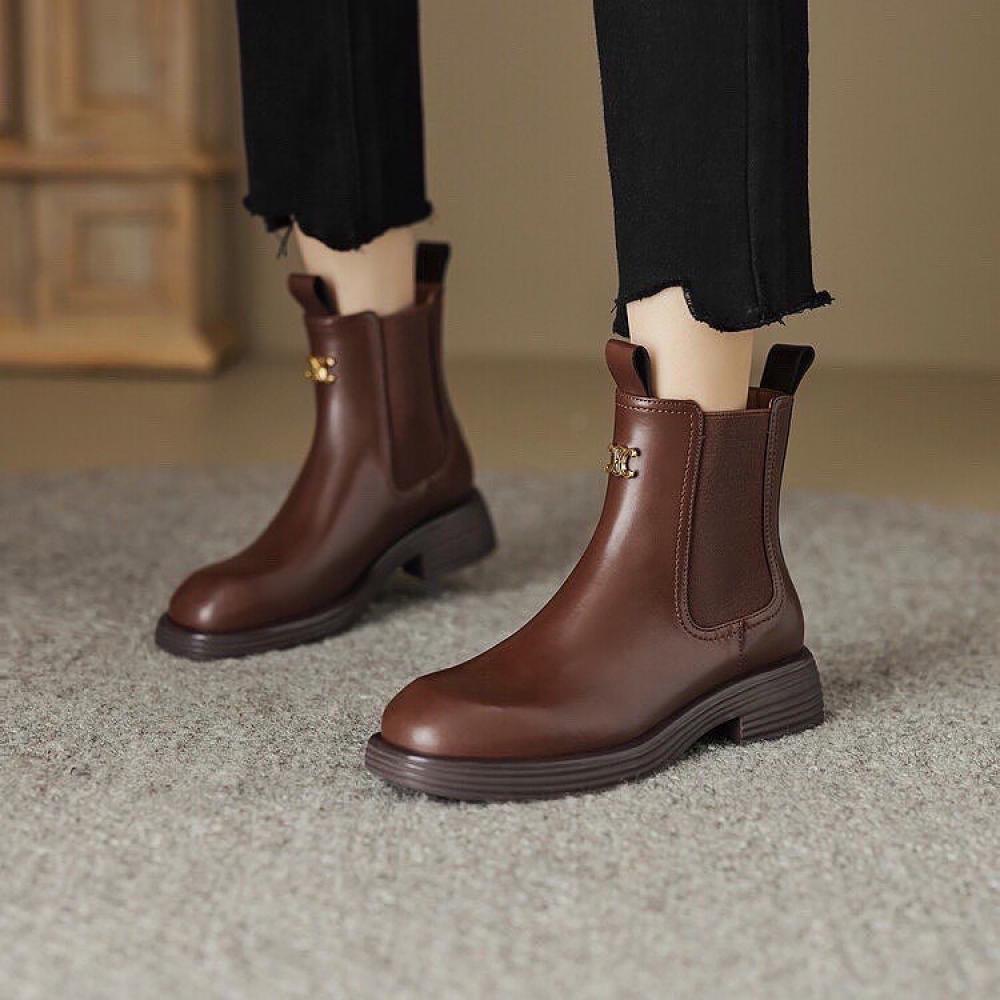 Exquisite Metal Accessories Round Toe Chelsea Women's Boots